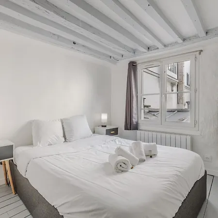 Cosy 3p Quartier Republique * パリ